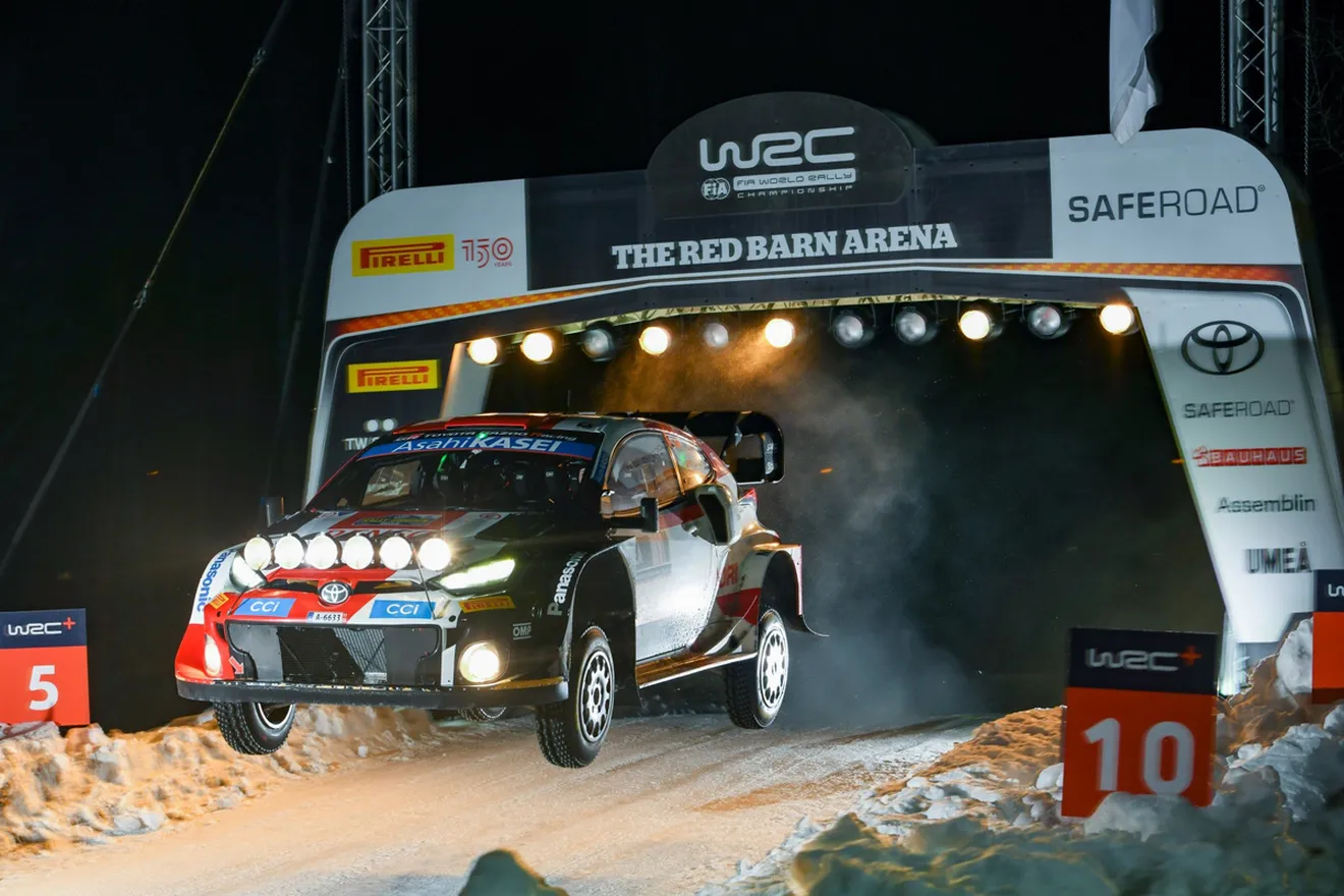 Kalle Rovanperä mantiene el paso firme al frente del Rally de Suecia