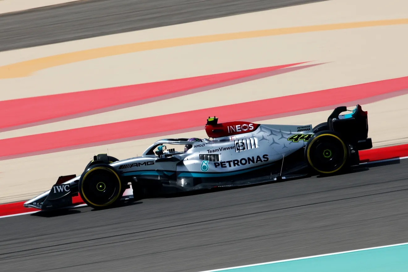 La Fórmula 1 admite sorpresa con el Mercedes y no descarta un cambio reglamentario