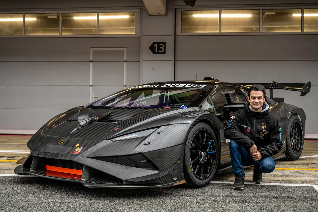 Dani Pedrosa se pasa a los coches y disputará el Lamborghini Super Trofeo