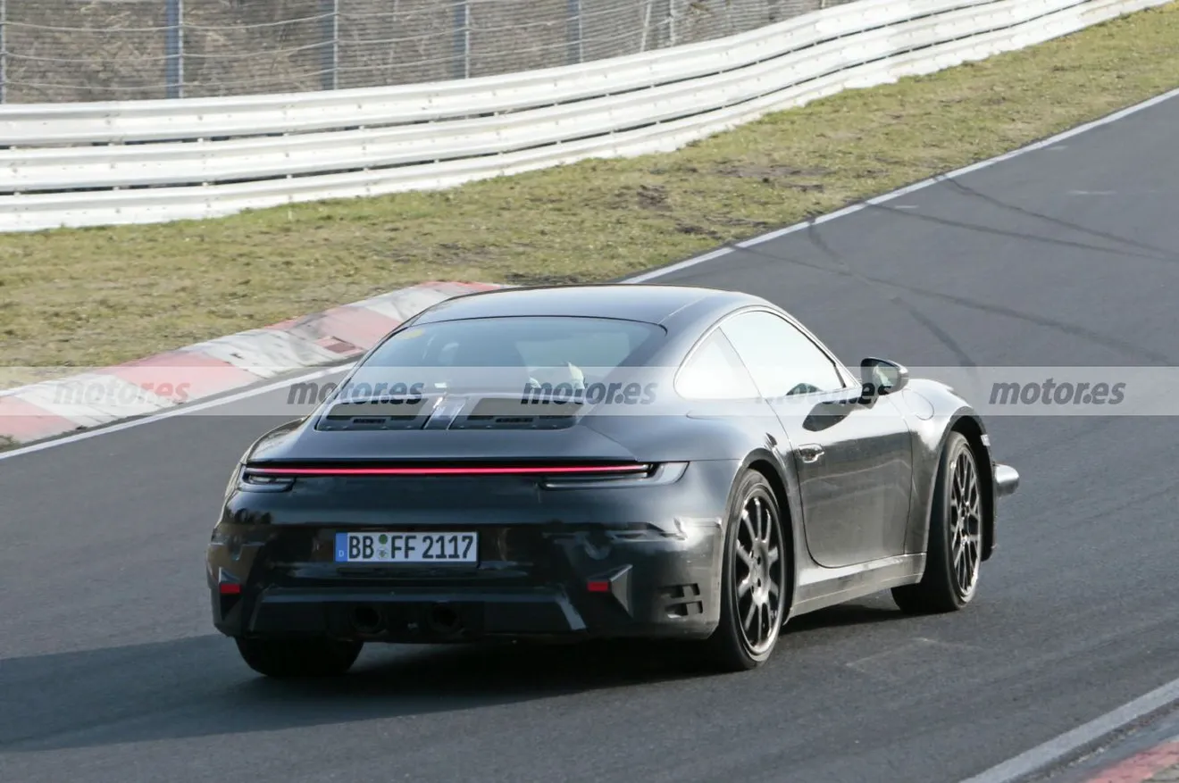 Fotos espía Porsche 911 Hybrid 2023 en Nürburgring