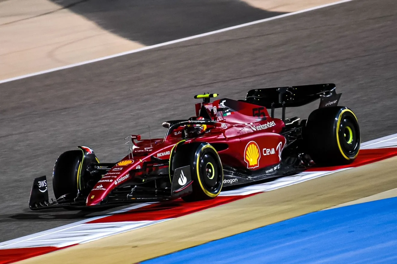 Madera de campeón: nuevo podio de Sainz en un fin de semana difícil para el de Ferrari