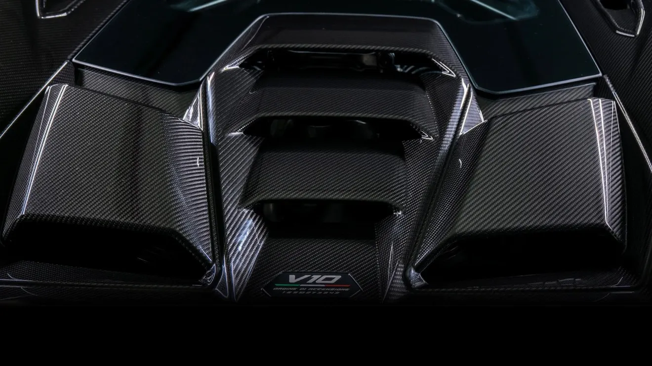 Lamborghini presenta un discreto avance de un Huracán más especial