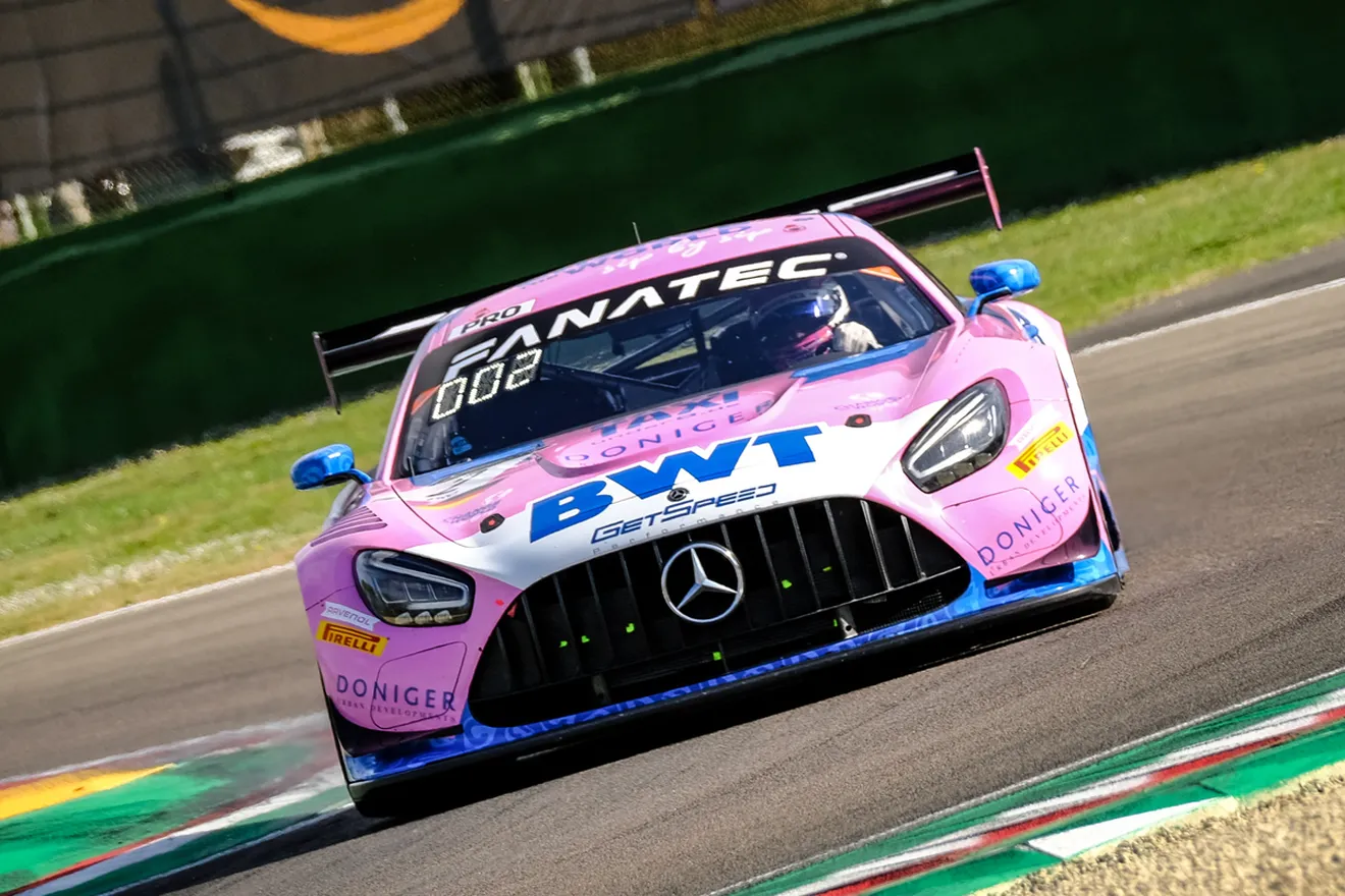 Mercedes mete miedo en la Pre-Clasificación de Imola, con el #88 al frente