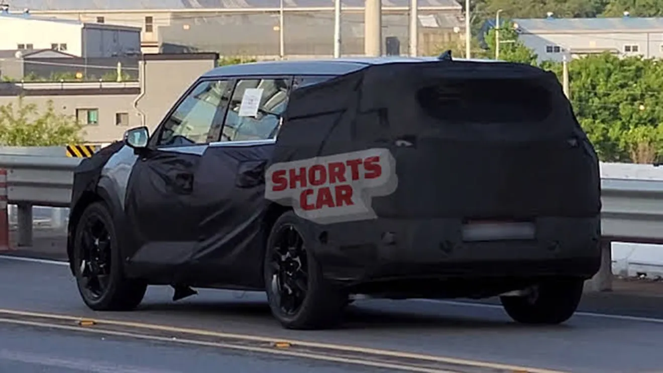 Primera foto espía del nuevo KIA EV9, un SUV eléctrico más grande que el Sorento