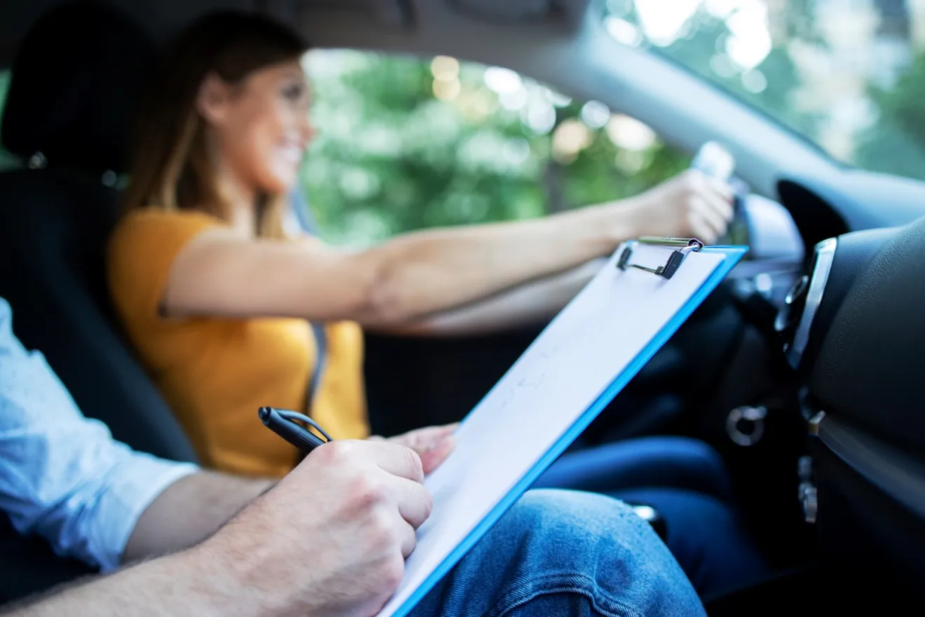 Los 11 errores más habituales en el examen práctico de conducir