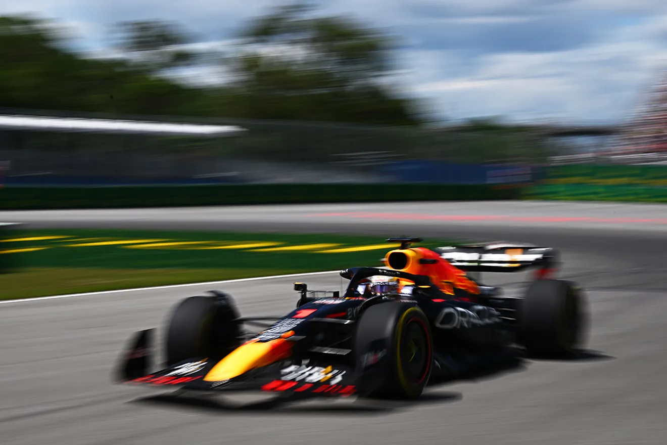Verstappen manda sobre Carlos Sainz y Fernando Alonso en el arranque en Montreal