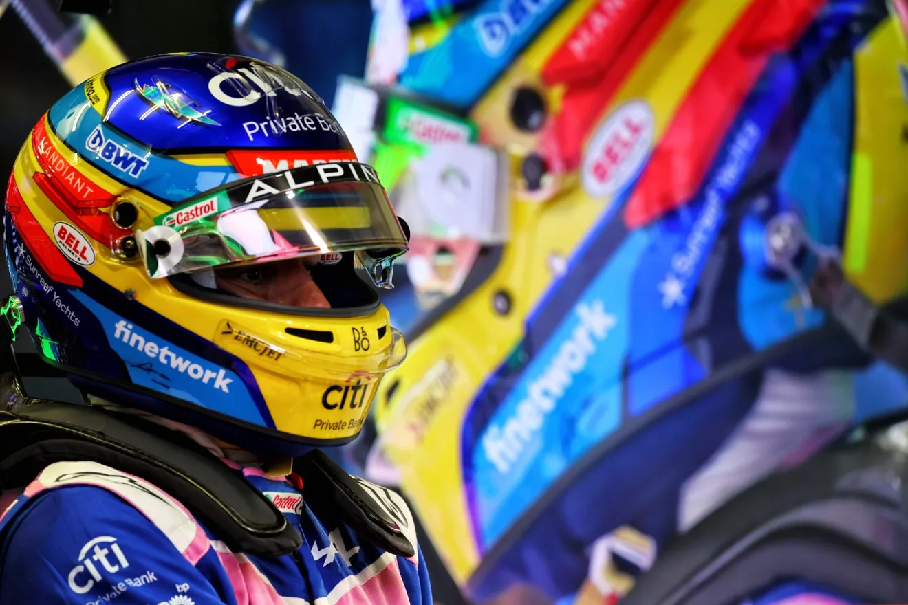 Alonso no descarta Aston Martin para 2023: «Todos los equipos son una opción»