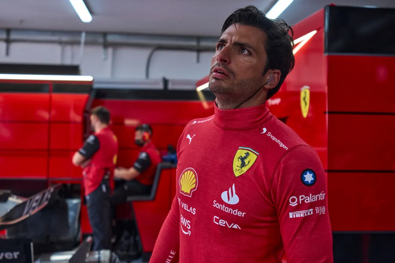 Sainz aún confía en ser campeón con Ferrari en 2022: «Me siento cada vez mejor»