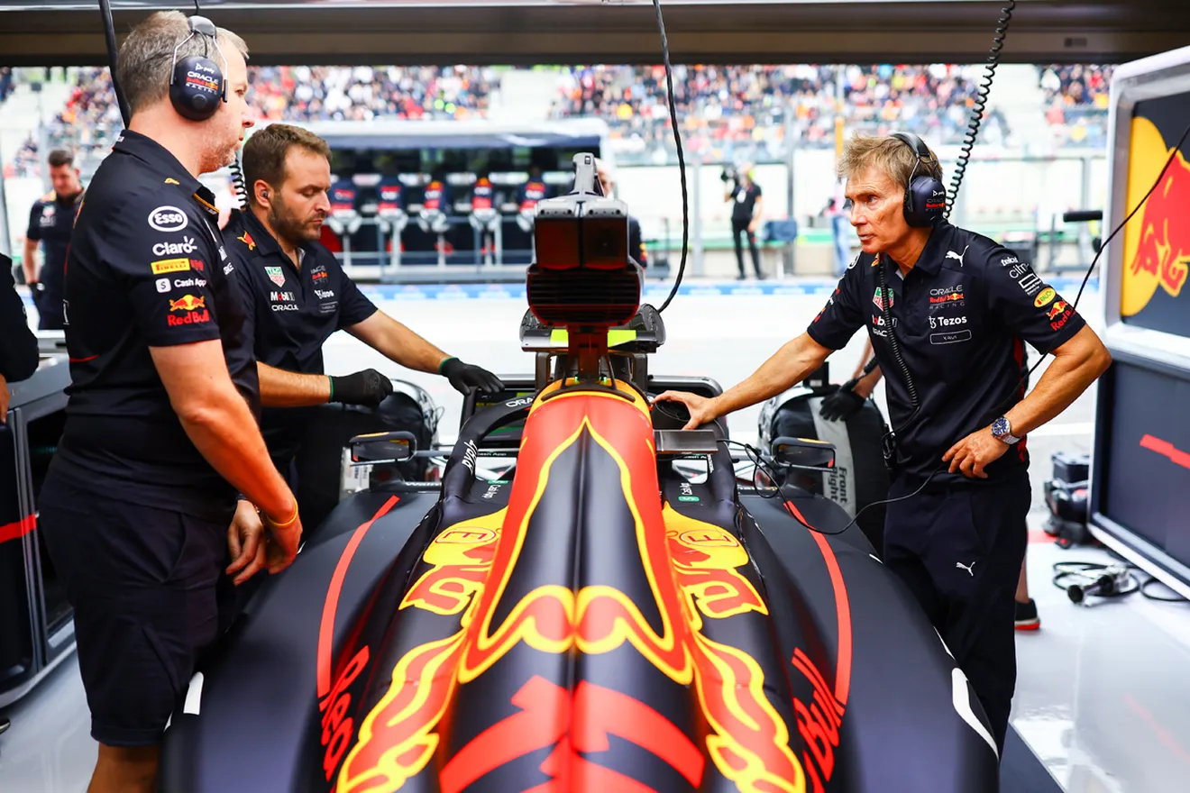 La llegada de Porsche a la Fórmula 1 se tambalea... ¡En Red Bull no se fían!