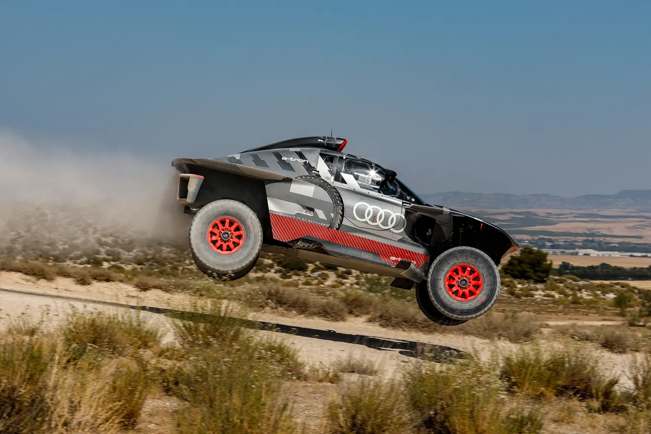 Audi RS Q e-tron E2: el arma definitiva para el Dakar