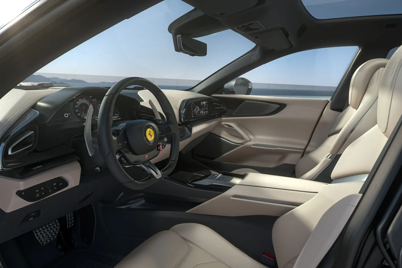 Ferrari Purosangue - interior