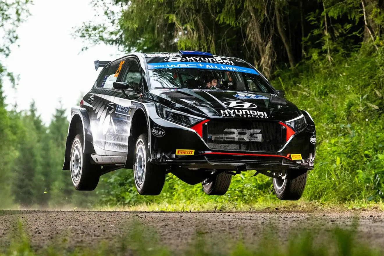 La ofensiva perfecta de Kajetan Kajetanowicz en WRC2 para el Rally de Nueva Zelanda
