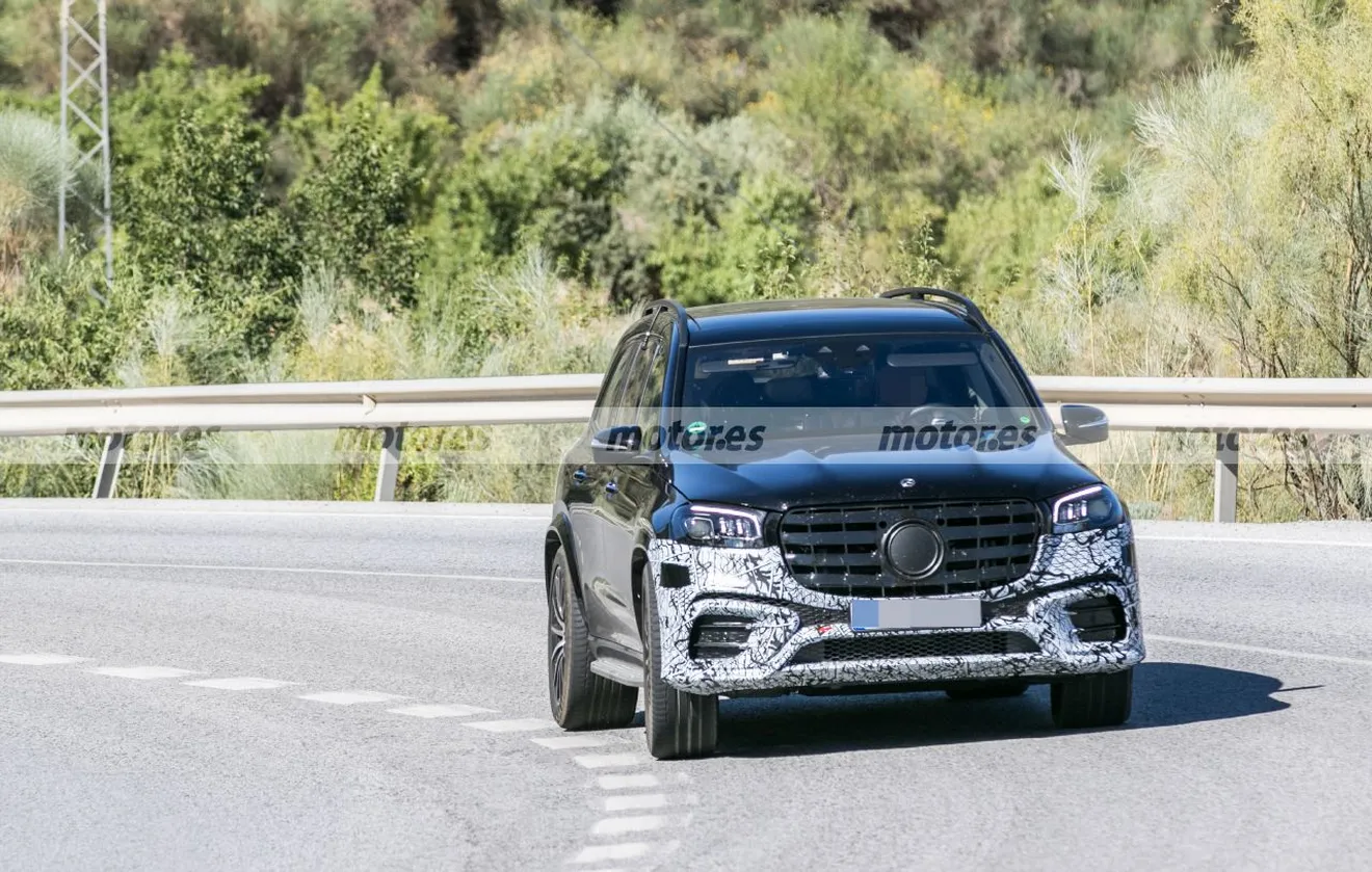El Mercedes GLS Facelift es cazado en su última fase de pruebas