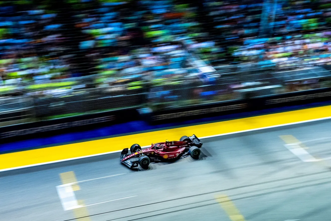 Octavo podio de Carlos Sainz, que corrió en terreno de nadie: «Nunca encontré el ritmo»