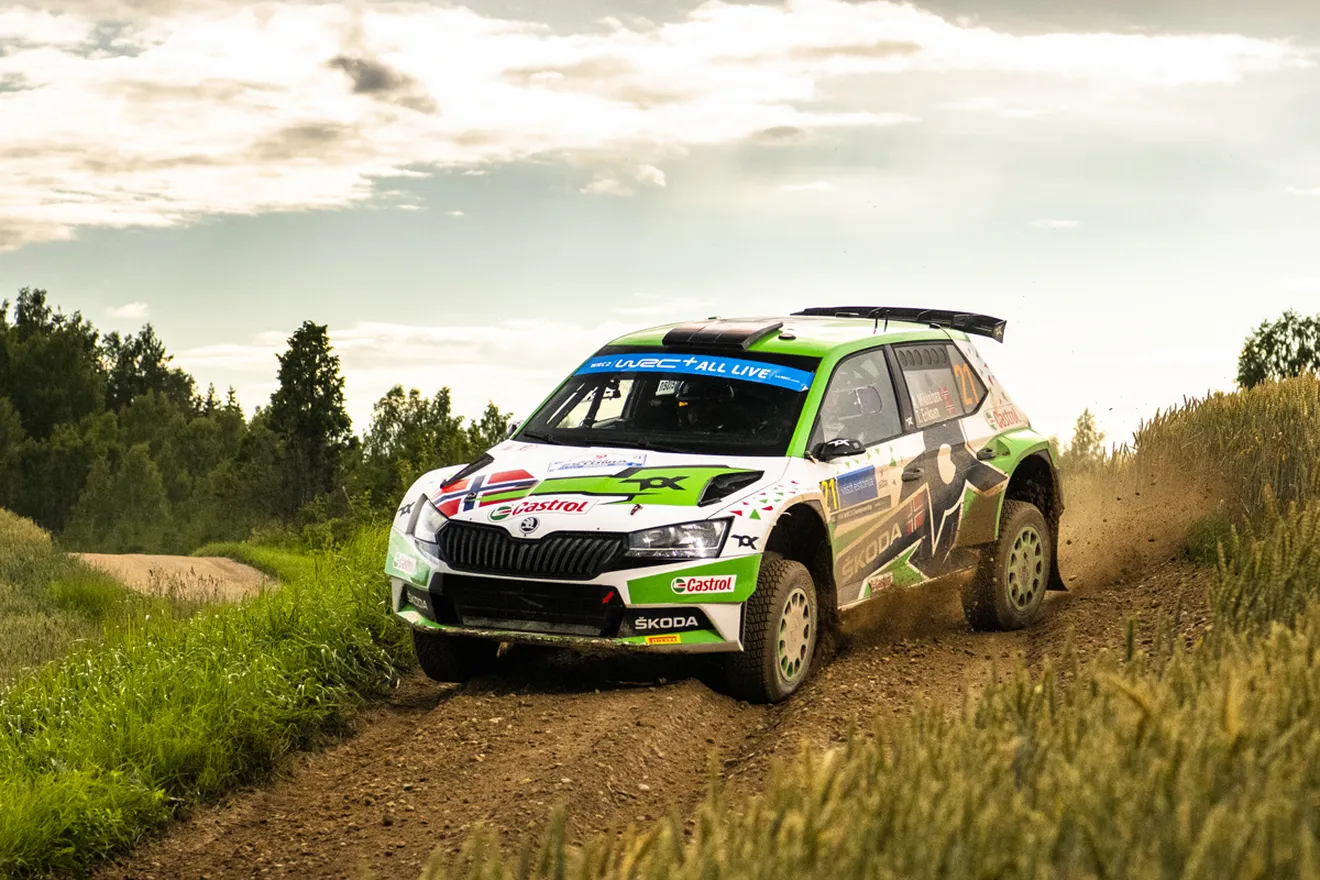 Andreas Mikkelsen queda muy tocado por la 'envolvente' de Hyundai en el WRC