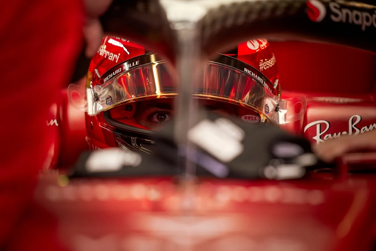 Carlos Sainz niega que Ferrari desarrollara el F1-75 para adaptarlo a su gusto