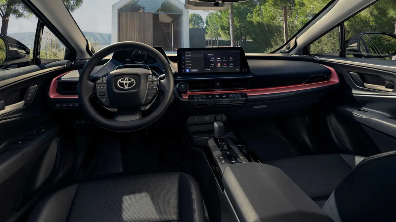 Toyota Prius interior 2023