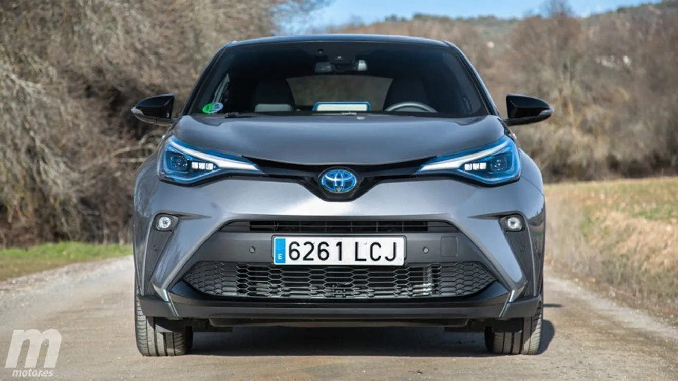 El Toyota C-HR impulsa las ventas de coches híbridos en España en octubre de 2022