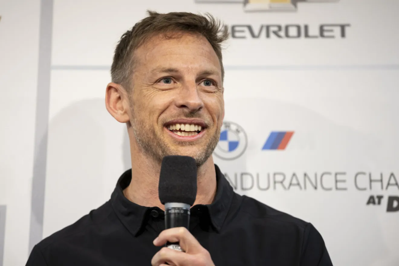 Jenson Button, Mike Rockenfeller y Jimmie Johnson pilotarán el NASCAR del Garaje 56 en Le Mans