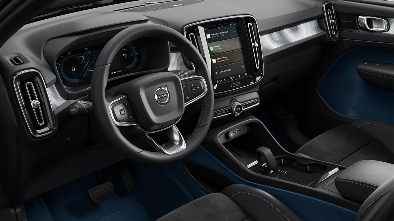 Volvo C40 Recharge 2023 - interior