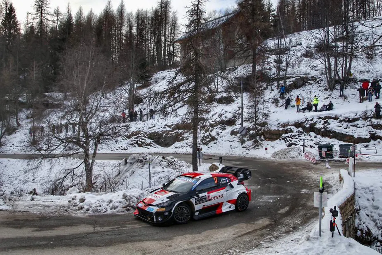 Enorme recital de Sébastien Ogier en el Rally de Montecarlo, problemas en su Toyota incluidos