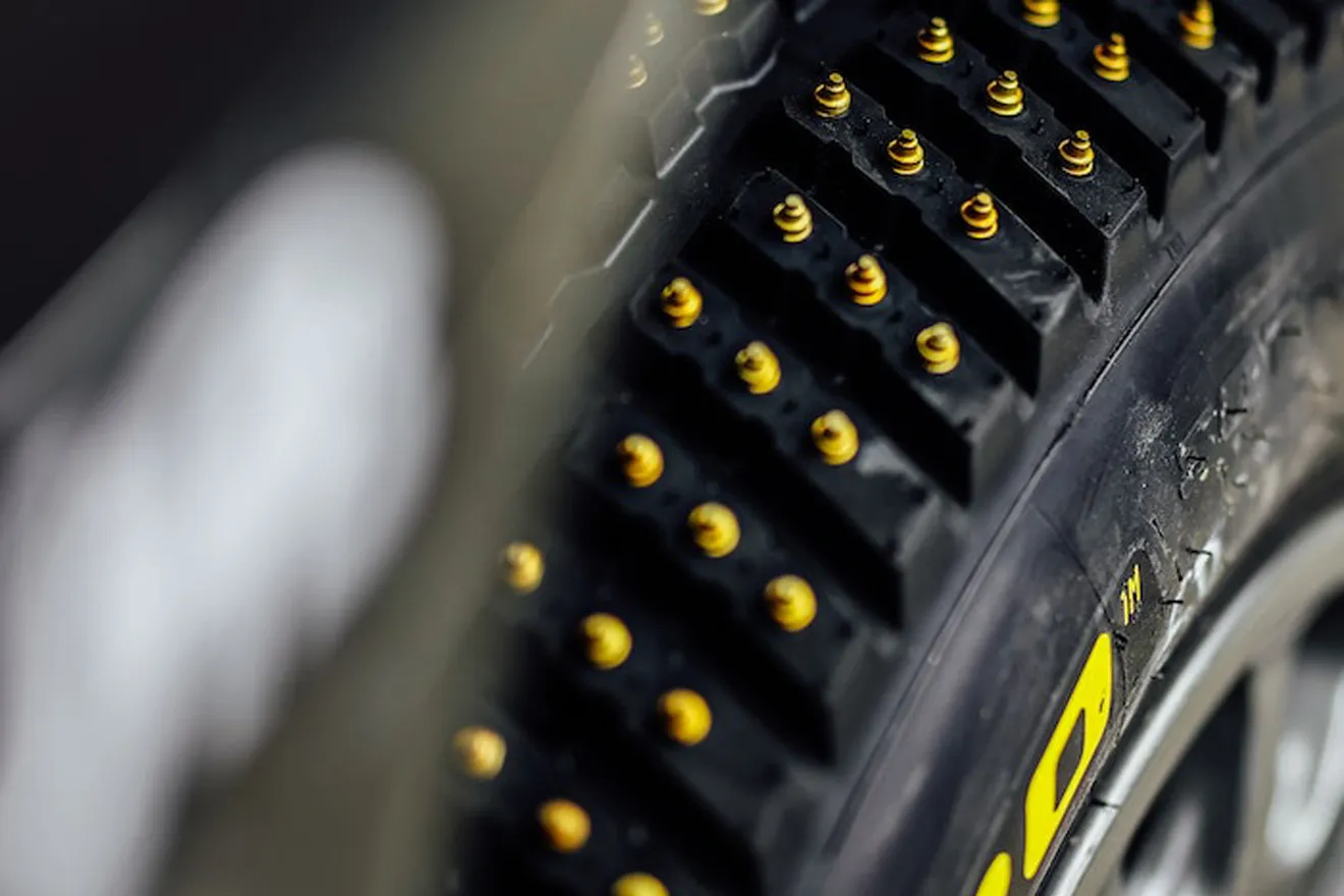 Pirelli intenta explicar el desastre vivido en el Rally de Suecia con sus neumáticos del WRC