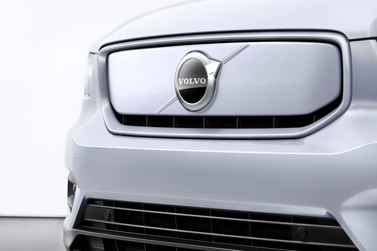 Volvo no dejará obsoleto tu coche, al menos no por fuera, Tesla tenía razón con los restyling