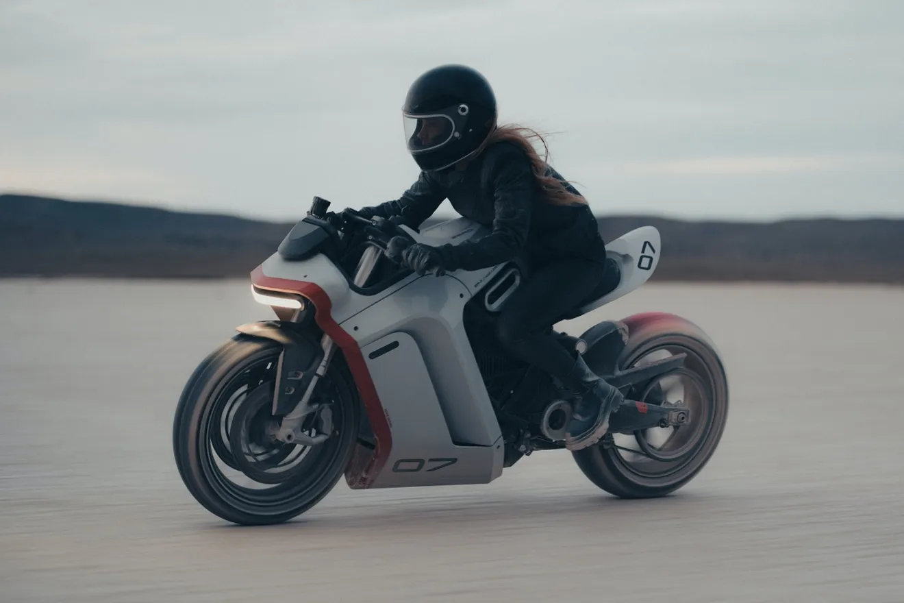 Zero SR-X, la nueva moto eléctrica de diseño futurista que redefine la categoría de alto rendimiento