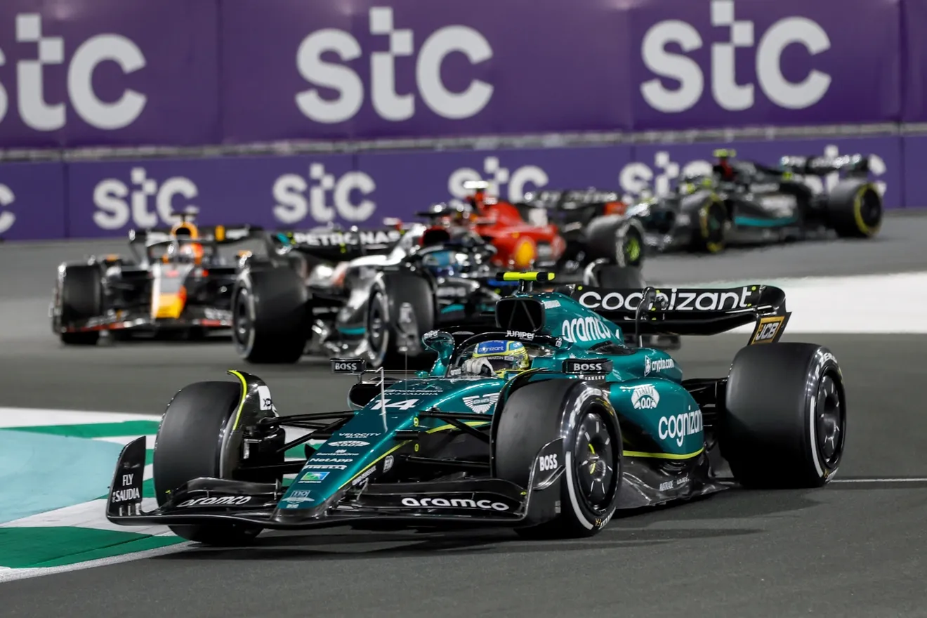 ¿Fernando Alonso elige mal sus equipos?: el de Aston Martin es el avance «más grande» que jamás hubo en la F1