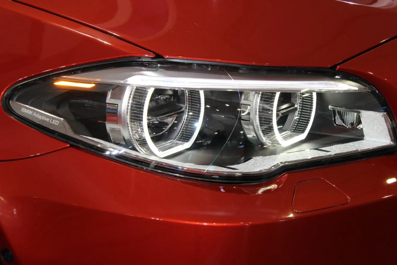 Las bombillas LED para tu coche ya son legales: estas son las mejores que  encontrarás en