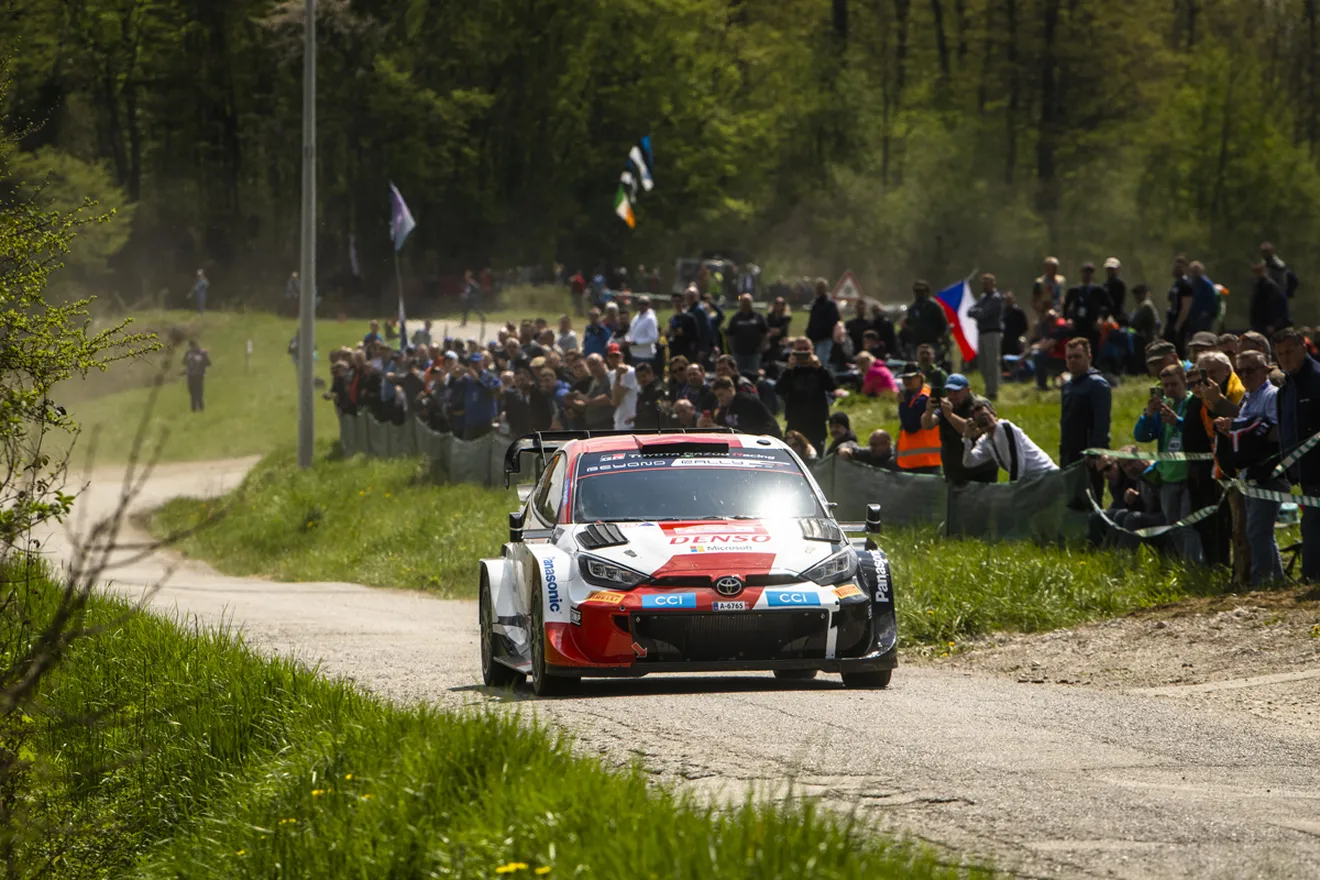 Thierry Neuville aprovecha el complejo inicio de Rally de Croacia de Toyota