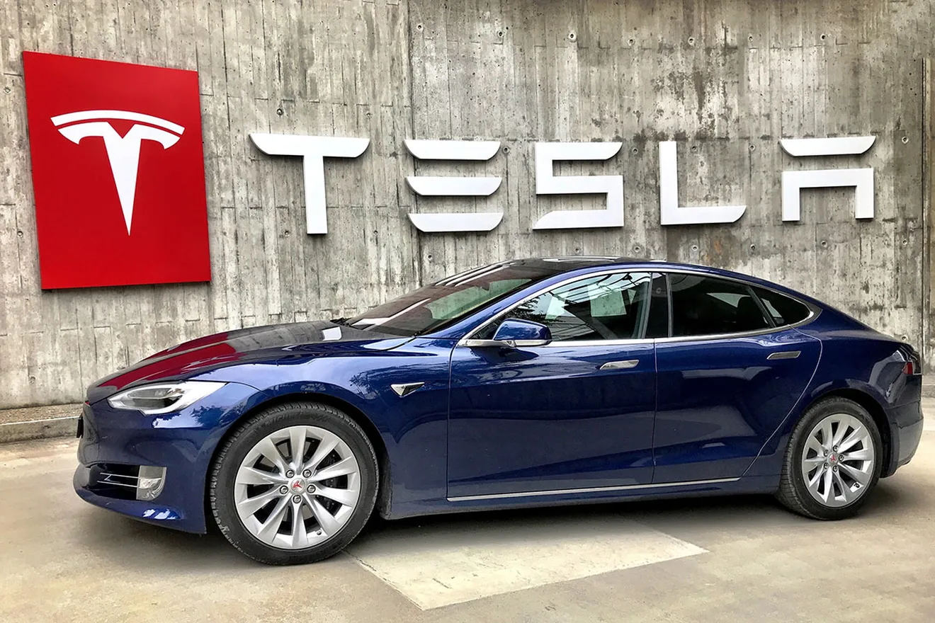 «Vender coches sin beneficio alguno», la última declaración de intenciones de Tesla y Elon Musk