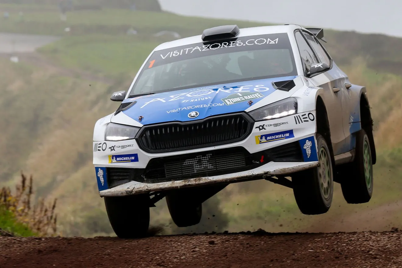La victoria de Sébastien Loeb en Azores que hace más dolorosa su ausencia en el WRC