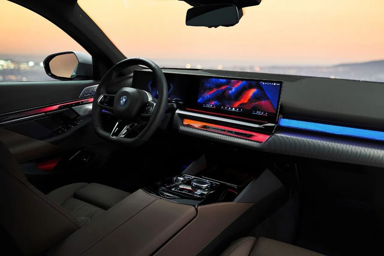 BMW i5 2024 - interior