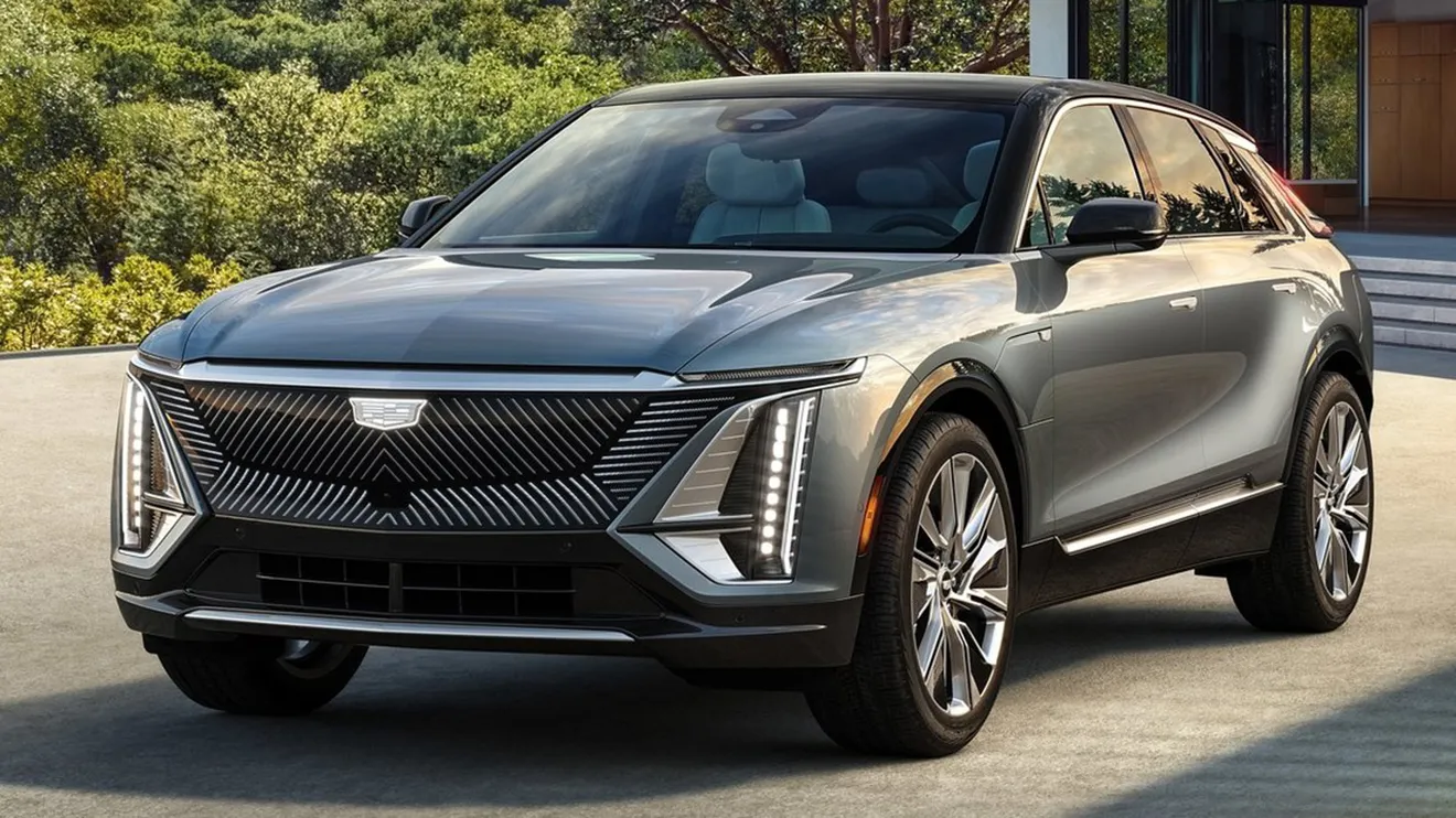 General Motors confirma su regreso a Europa apostando por el coche eléctrico y elige al Cadillac Lyriq como modelo estrella