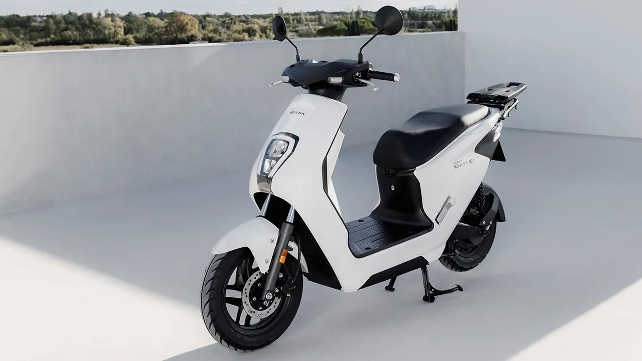 Honda presenta la nueva EM1 e:, una moderna moto eléctrica con hasta 48 km de autonomía