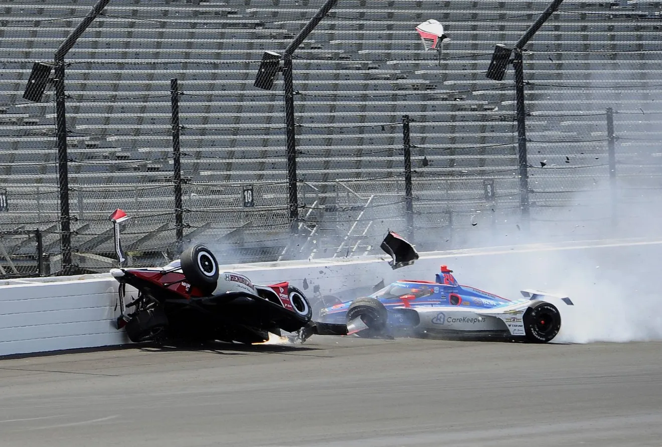 Stefan Wilson se fractura una vértebra en un accidente y es baja para la Indy 500