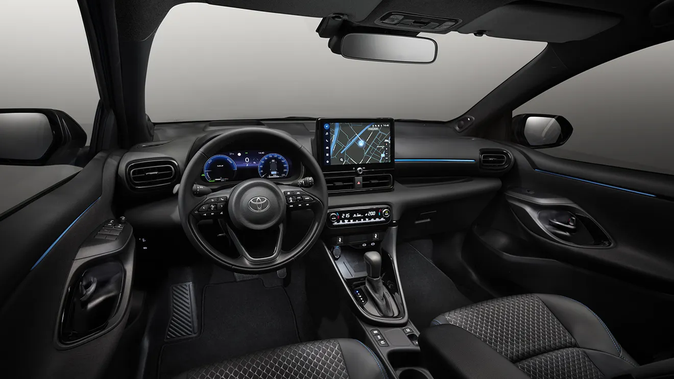 Toyota Yaris Premiere Edition - interior