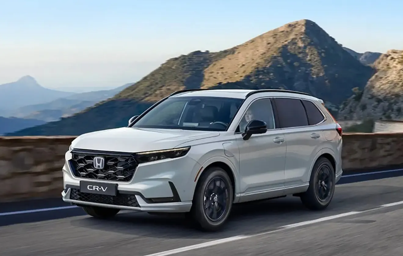 El sorprendente precio (en Alemania) del nuevo Honda CR-V deja entrever un SUV que aspira ser Premium y competir con Mercedes