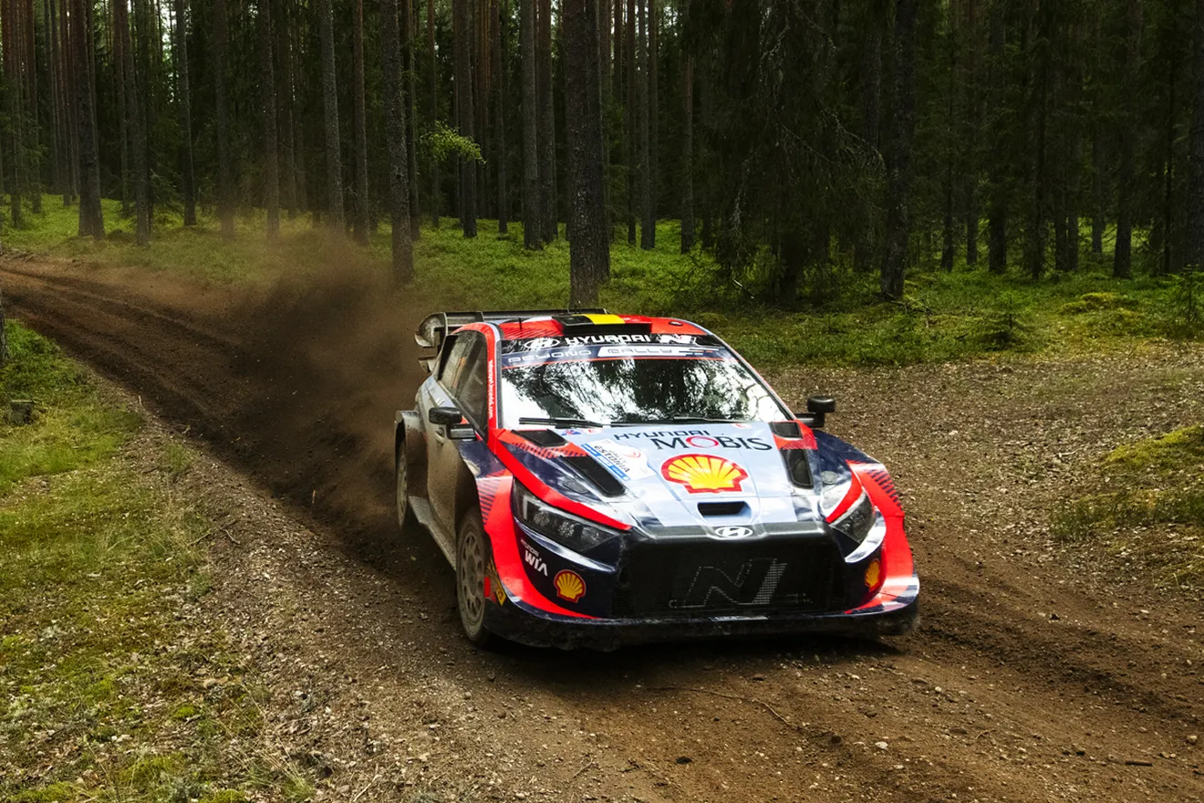 Kalle Rovanperä impone su ley para cerrar la primera etapa del Rally de Estonia al frente