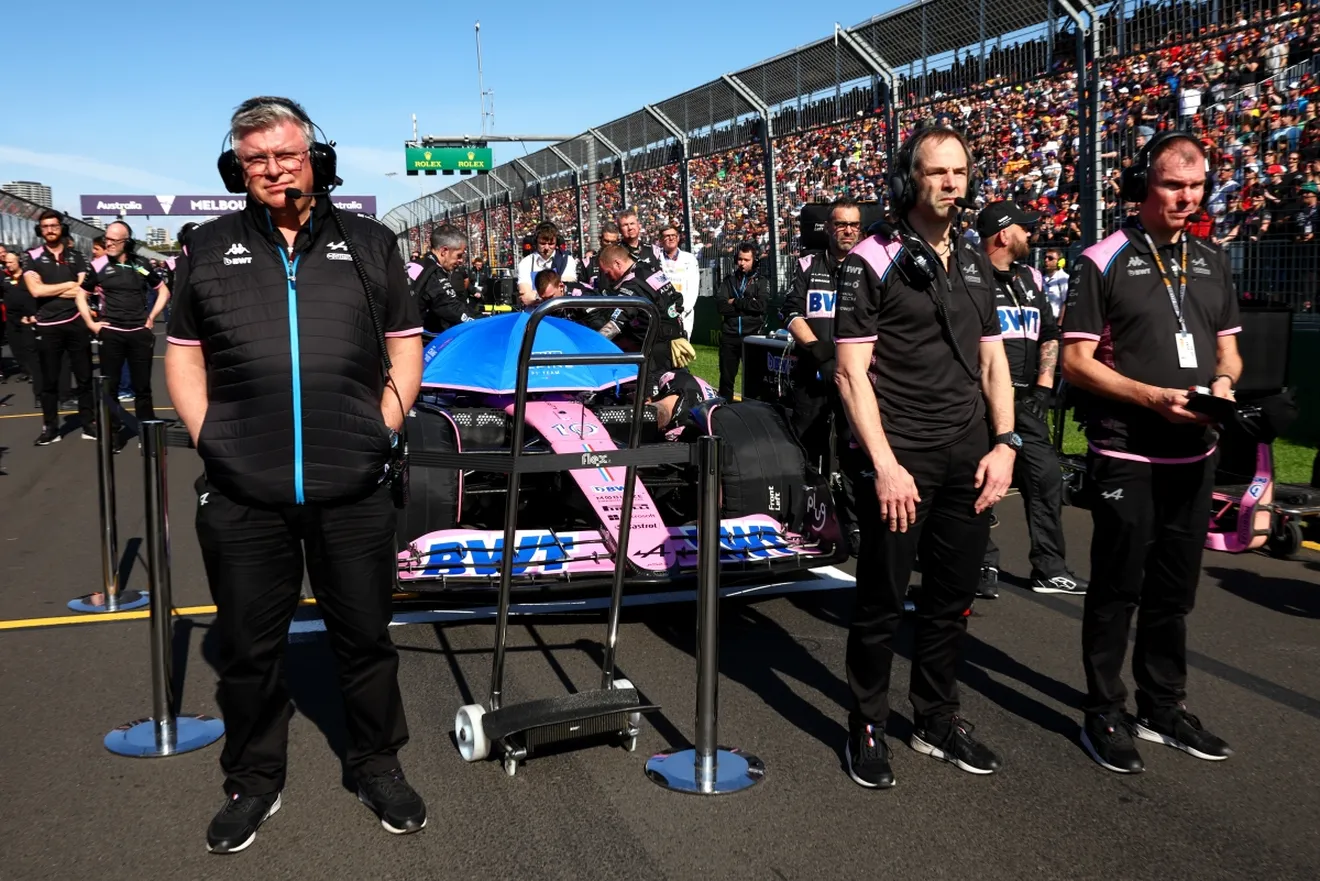 Szafnauer recurre a la carta de las 100 carreras para reivindicar su permanencia al frente de Alpine F1