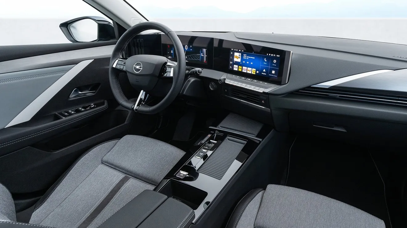 Opel Astra Sports Tourer 2024 - interior