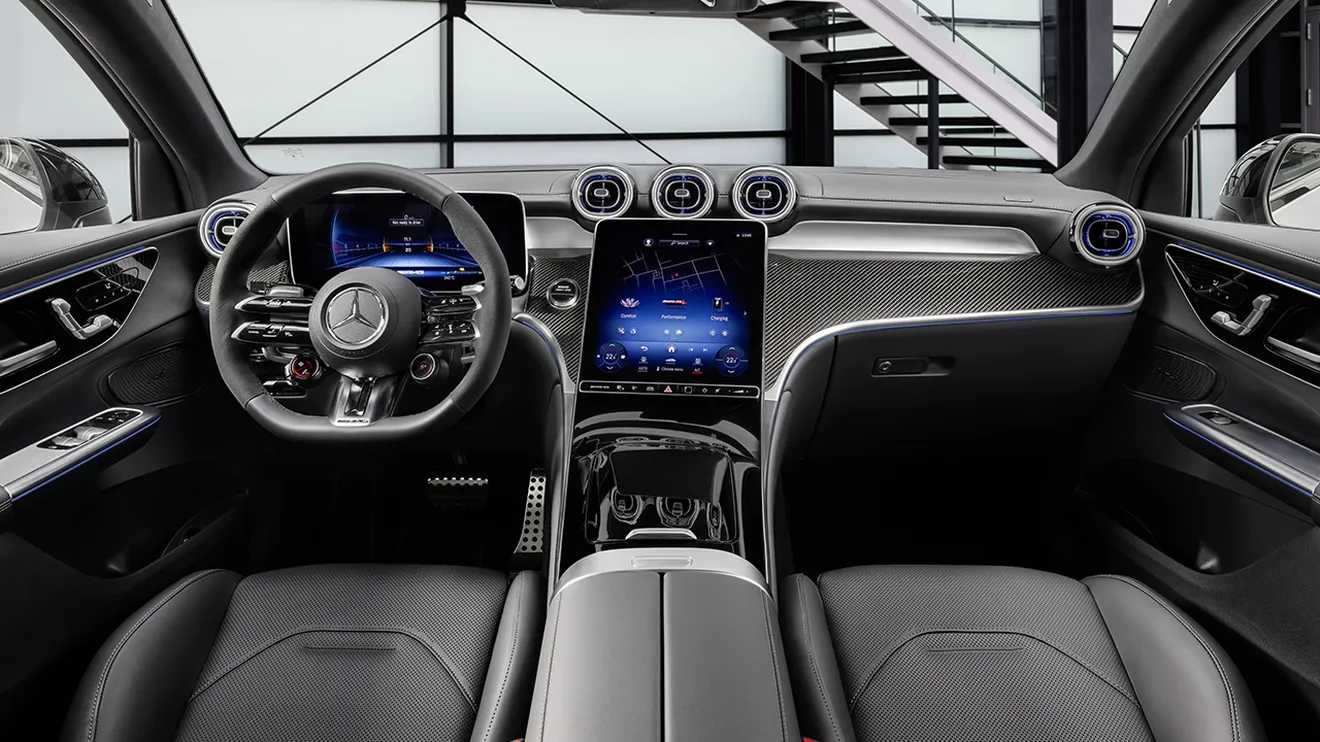 Mercedes-AMG GLC Coupé 2024 - interior