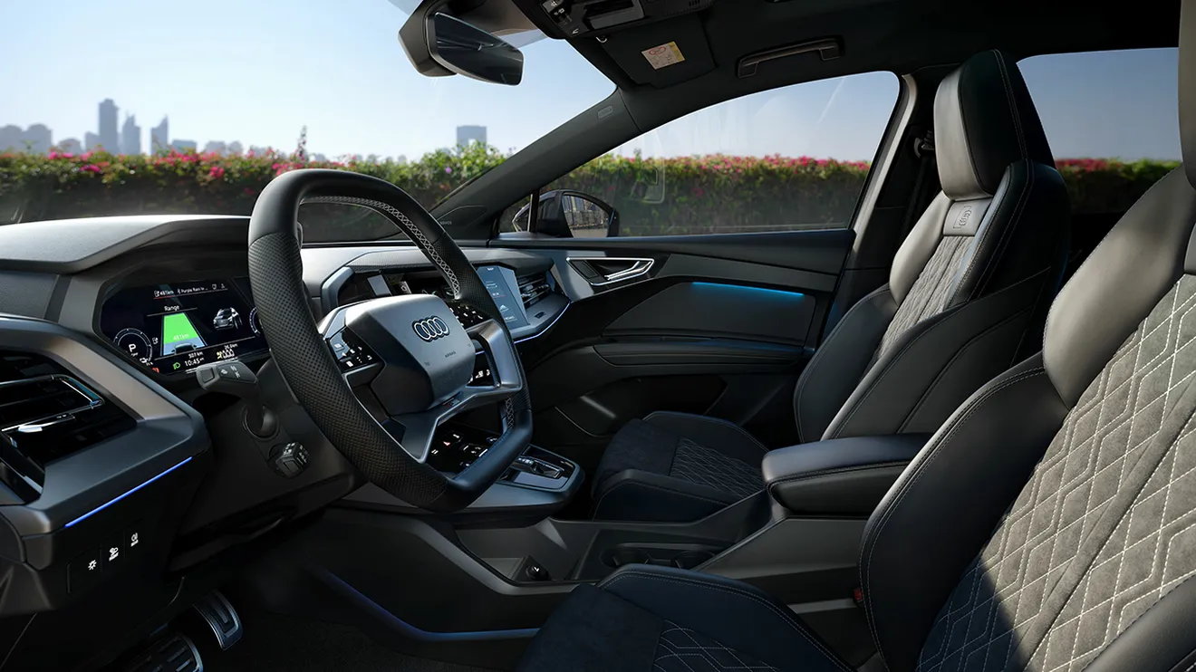 Audi Q4 e-tron 2024 - interior