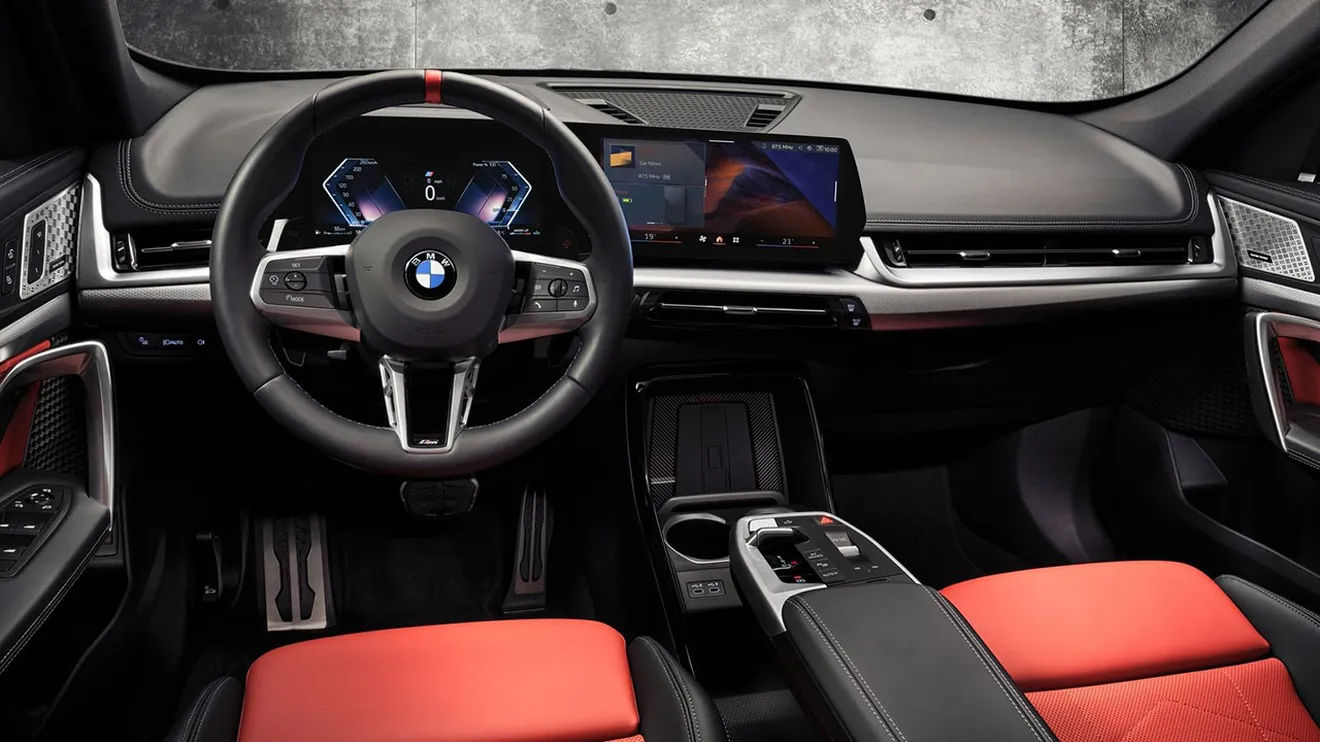 BMW X1 M35i xDrive - interior