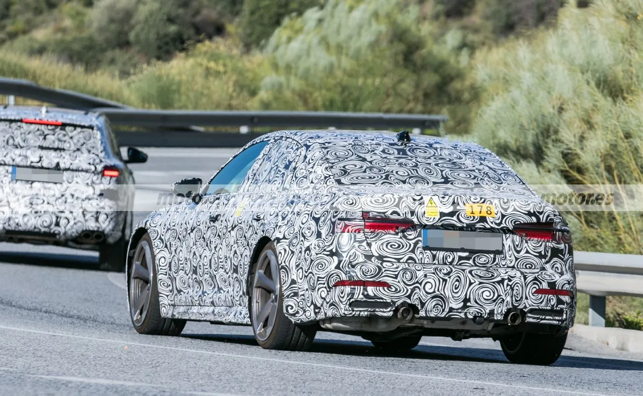 Fotos espía mula Audi RS 7 Sedán 2025