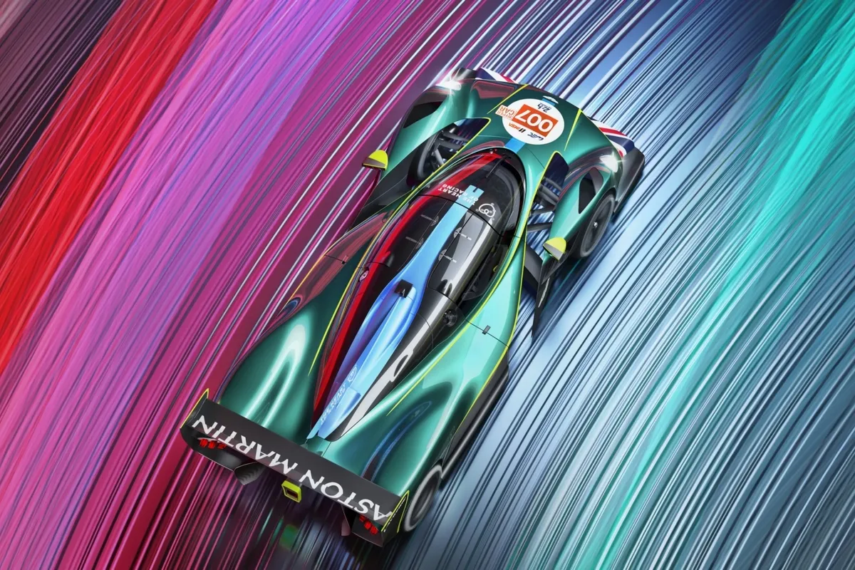 ¿Fernando Alonso con el Aston Martin Valkyrie en el WEC