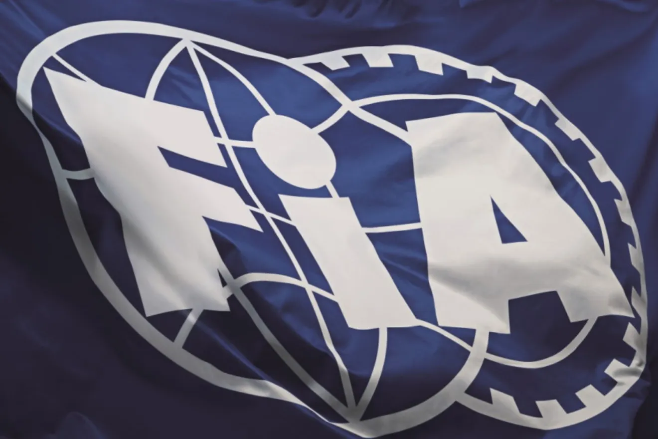 Un problema con los neumáticos fuerza un cambio de planes en el Gran Premio de Qatar
