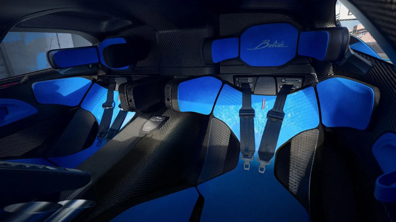 Bugatti Bolide - interior