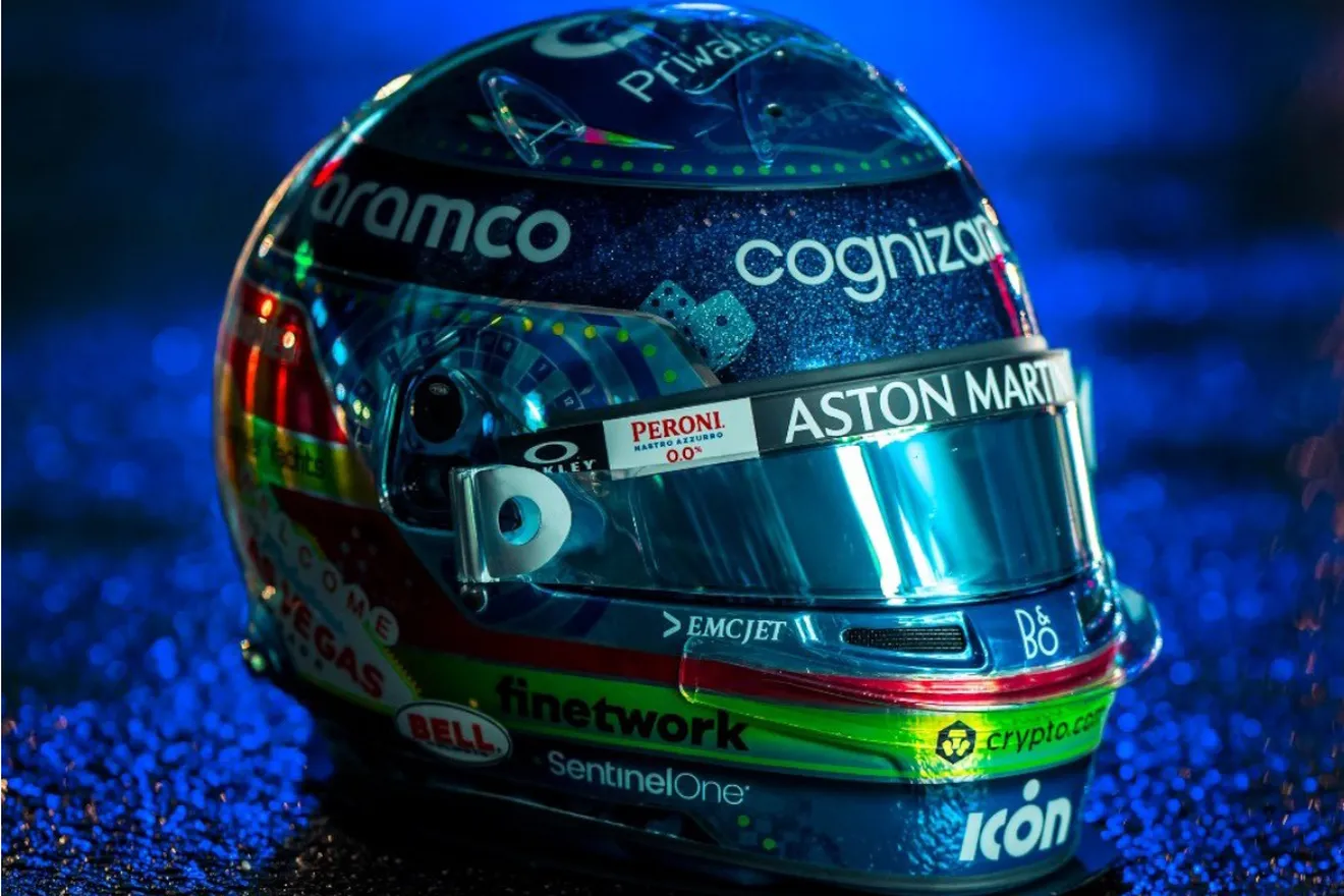 Fernando Alonso se une a las decoraciones especiales y estrena casco en Las Vegas